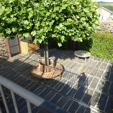 Semesterbostad Ferme Chateau Le Duc 6 Bedroom House *